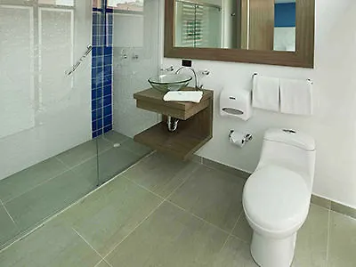 Aw Hotel Plaza Miranda 3*, Bogota Colombia