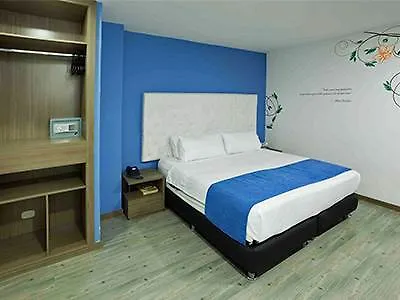 Aw Hotel Plaza Miranda Bogota