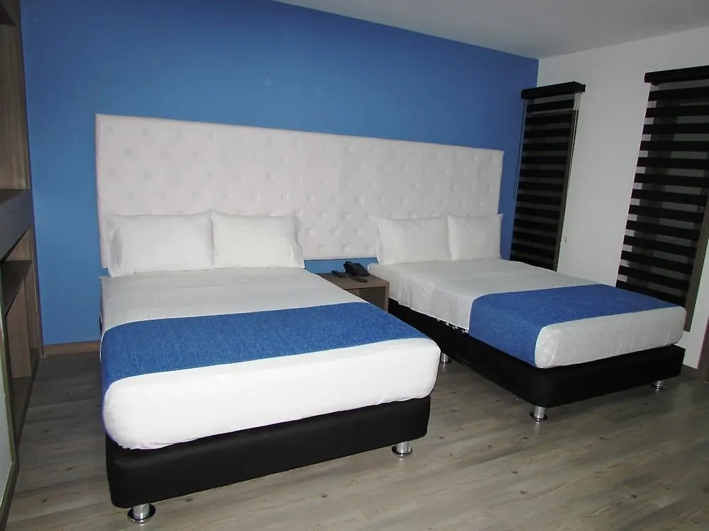 Aw Hotel Plaza Miranda  Bogota